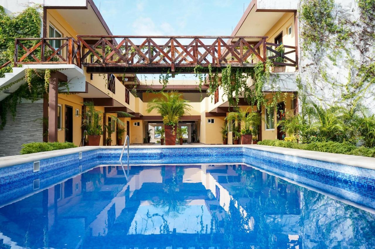 Framfor Inn Chetumal Exterior foto